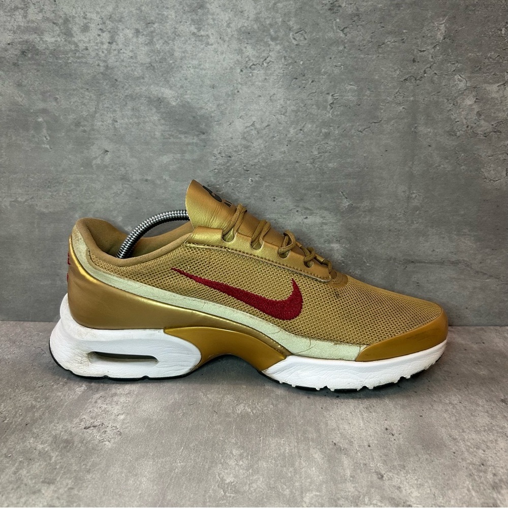Nike Air Max Jewell Sneakers 910313-700 Womens sz 9.5 - gold - Picture 3 of 6